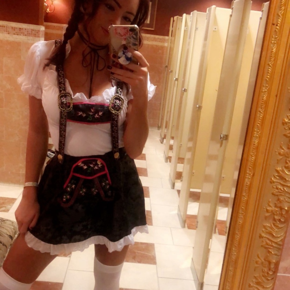 Beer girl costume
